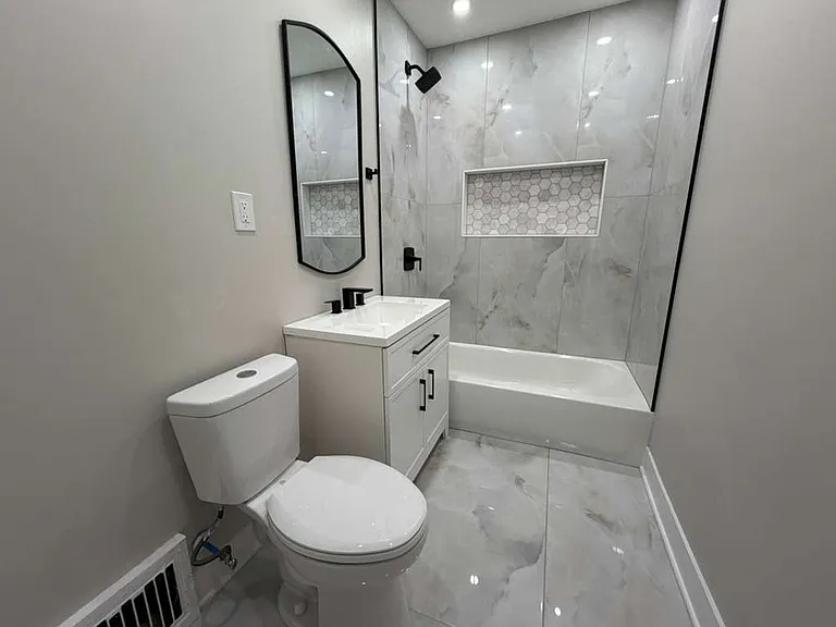 1700 E 290th St #2 — Photo 15