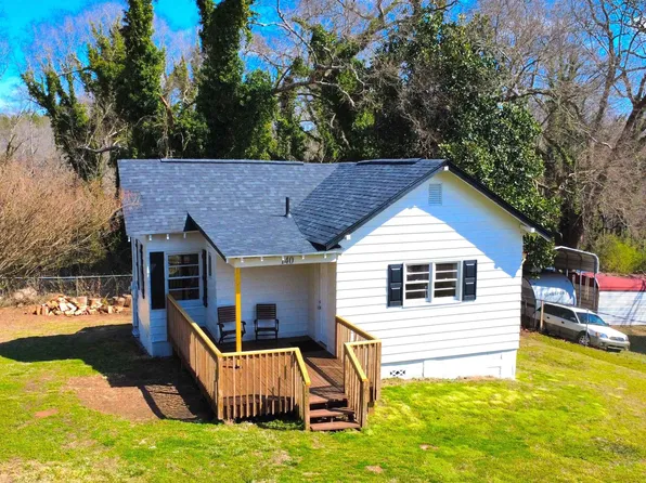 140 Riverview St, Converse, SC 29329