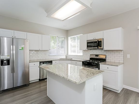 5th image of 5714 E 122nd Pl