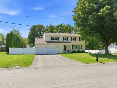 28 Marconi Drive, Latham, NY, 12110