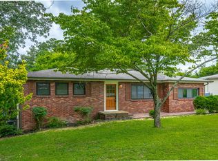 2001 Dabney Dr, Chattanooga, TN 37412