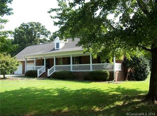 3086 Asbury Church Rd, Lincolnton, NC 28092