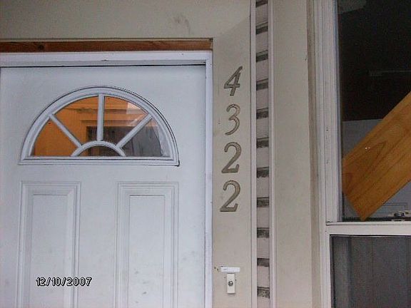 3rd image of 4322 S Saint Lawrence Ave