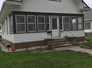 402 W 3rd St, Alta, IA 51002