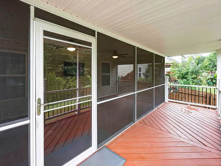 201 Hammock Dr — Photo 44
