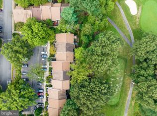 11624 Newbridge Ct, Reston, VA 20191