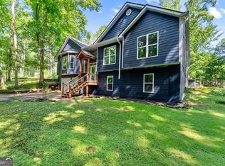 7095 Cogburn Rd, Cumming, GA 30028