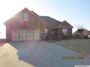 13382 Sweet Pea St, Athens, AL 35613