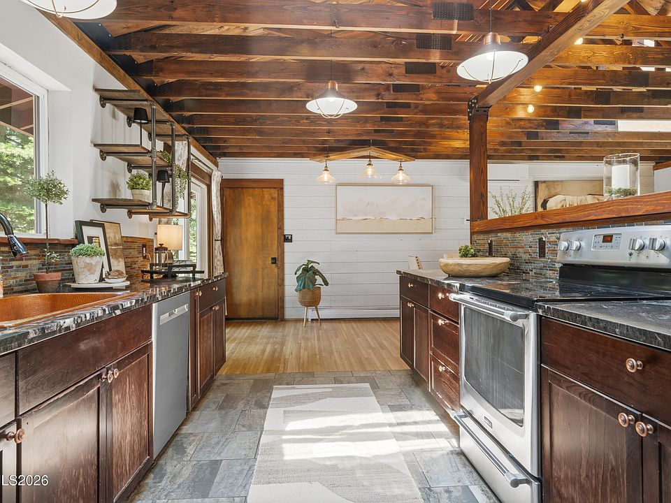 1st image of 196 Meadow Ln