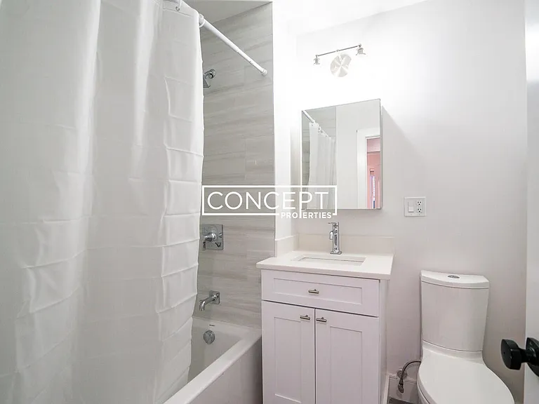 37 Calumet St #2 — Photo 8