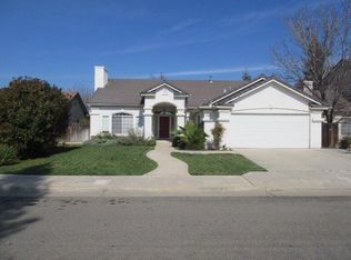 2204 E Brandywine Ln, Fresno, CA
