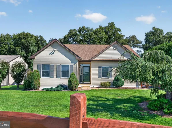 1323 Lorewood Grove Rd, Middletown, DE 19709