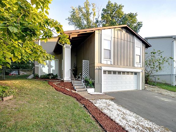 4th image of 1808 Dandridge Dr