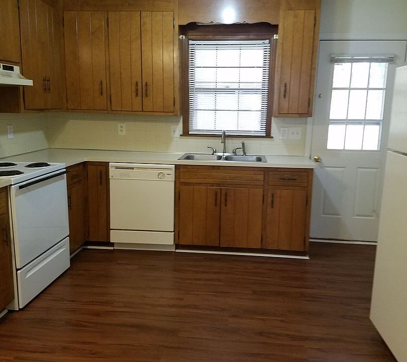 1st image of 253 Mary Ann Dr APT 8