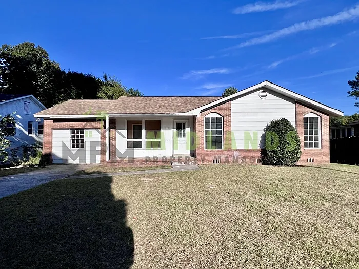 217 Crestmore Dr