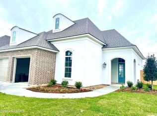 100 Portside Dr, Broussard, LA 70518