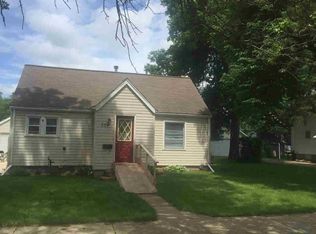 308 E Spruce St, Cherokee, IA 51012