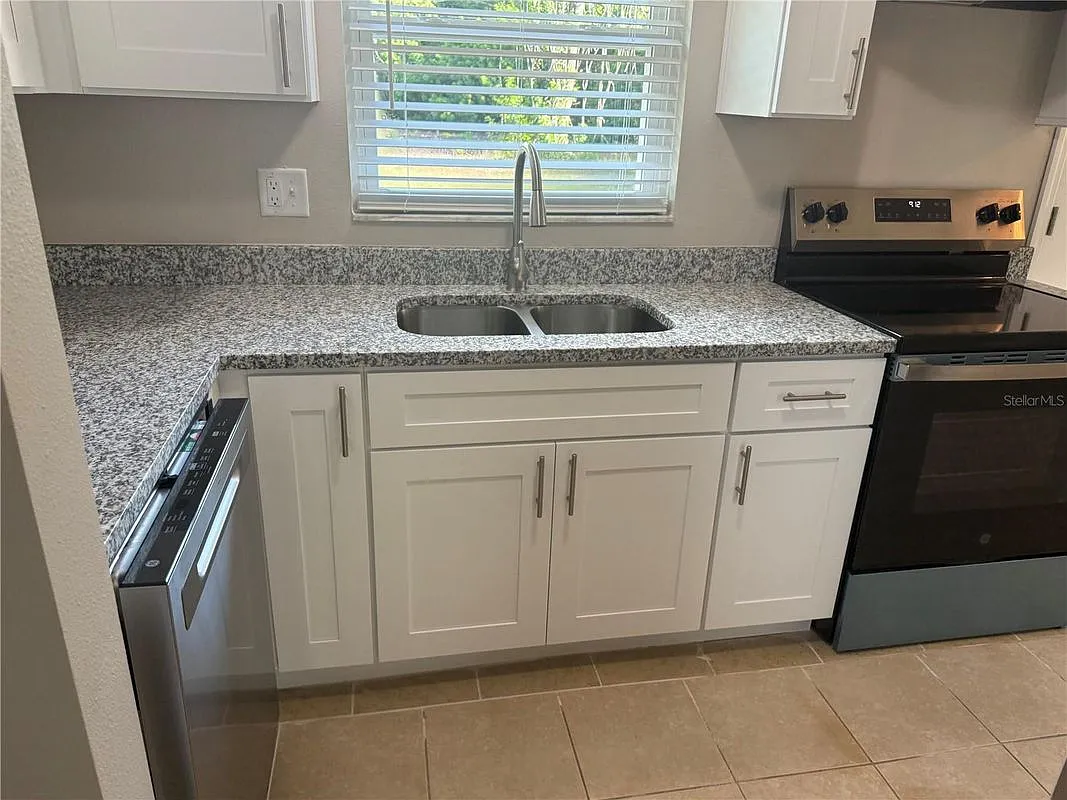 1 bed, 1.0 bath, 600 sqft, $1,395 — Photo 2