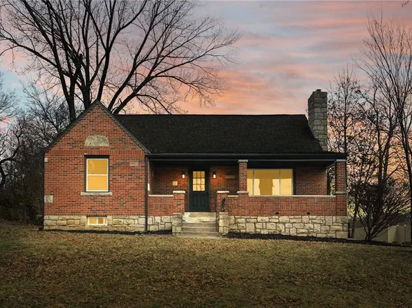 5708 Webster Ave, Kansas City, KS 66104