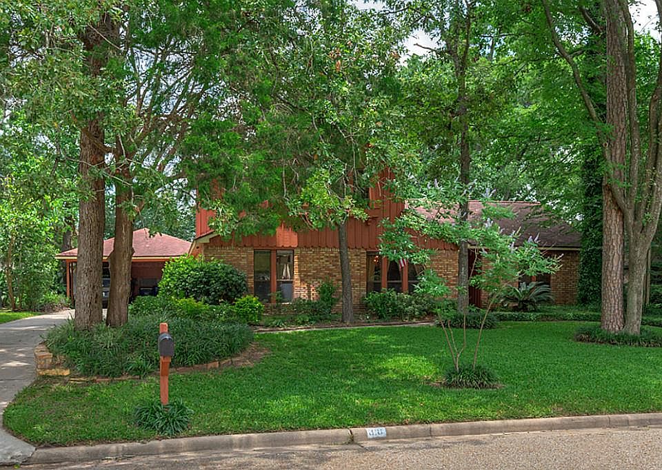 318 S Rivershire Dr, Conroe, TX 77304 Zillow