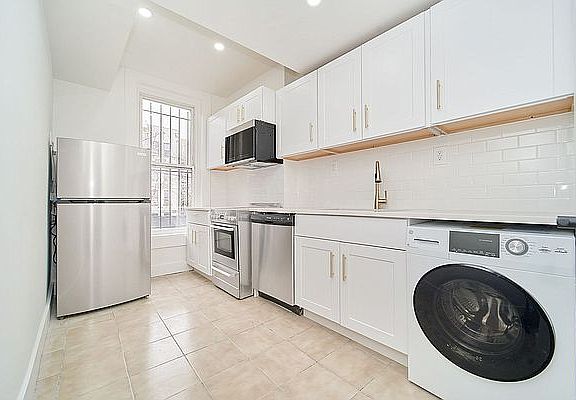 3rd image of 1368 Saint Marks Ave #3
