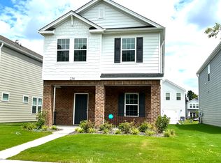 216 Emmett Dr, Pineville, NC 28134