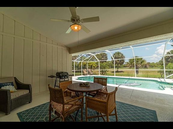 3rd image of 35 Par View Pl