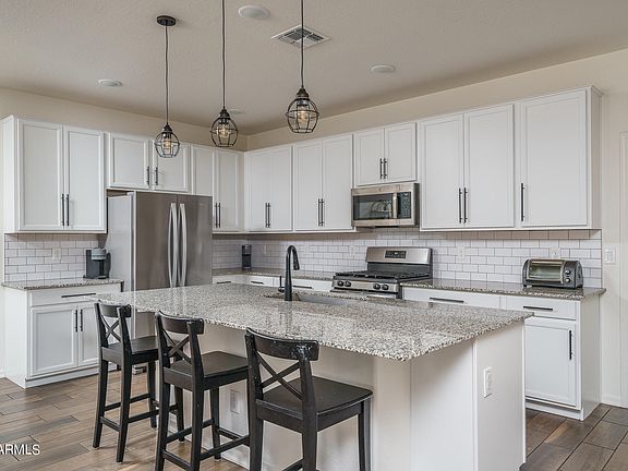 4th image of 8854 W FLEETWOOD Lane