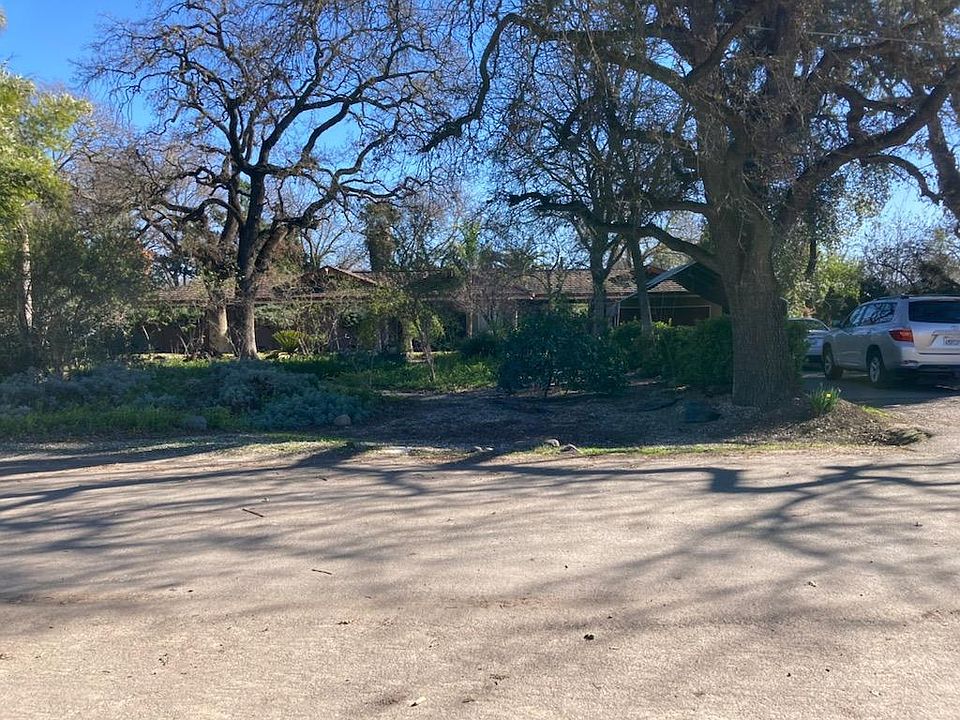1st image of 2540 Hall Ave