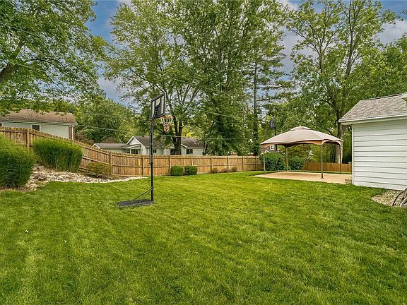 5th image of 1408 Benbush Dr