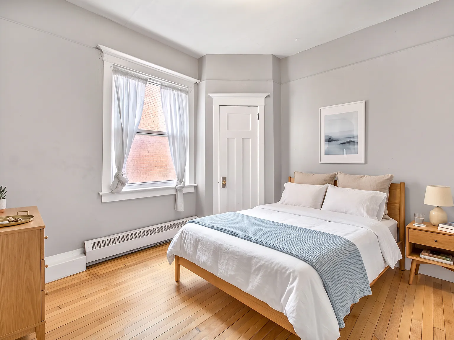 351 Elgin Street — Photo 2