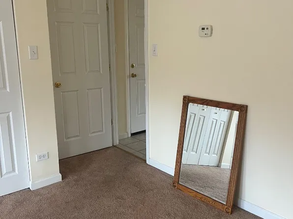 8056 S Luella Ave #8056, Chicago, IL 60617