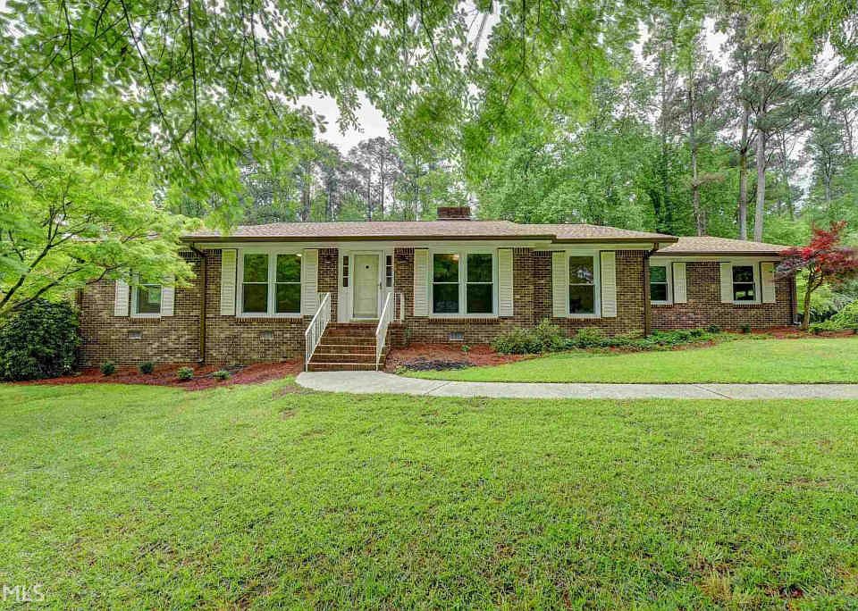 1st image of 5074 Fox Forest Cir