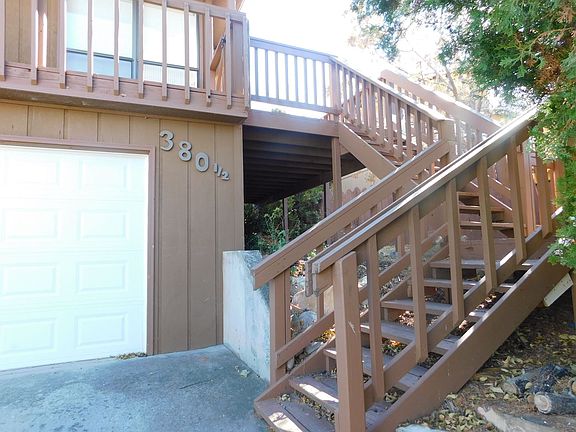 3rd image of 380 1/2 Ridge View Dr