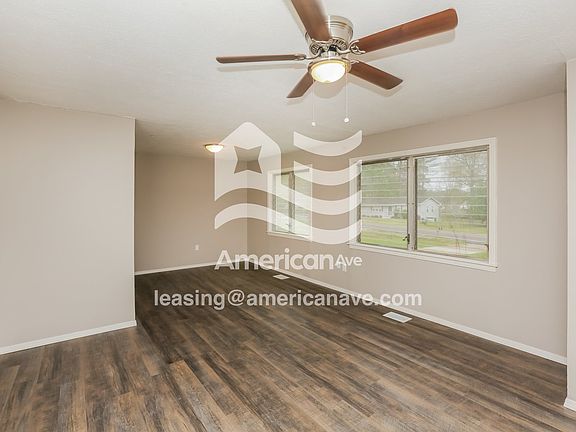 2025455_003_living_room_13651691.jpg