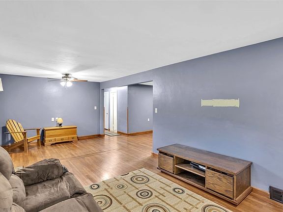 5th image of 314 Noll Avenue Ext