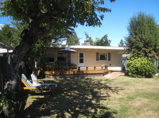 2096 Cedar St, Point Roberts, WA 98281