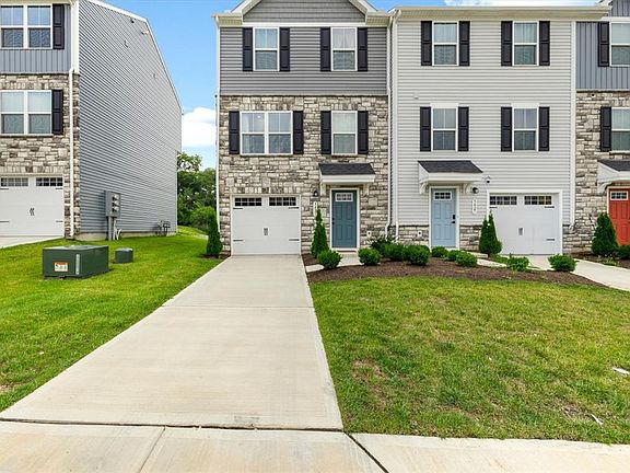 2nd image of 3421 Conifer Cir