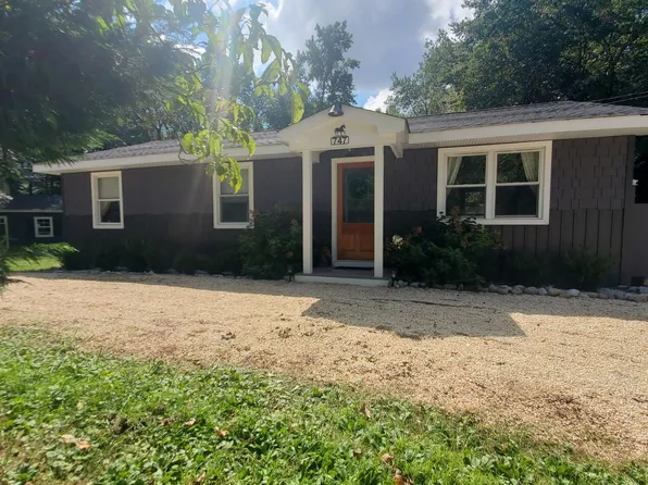 747 Yorketown Rd, Pilesgrove, NJ 08098