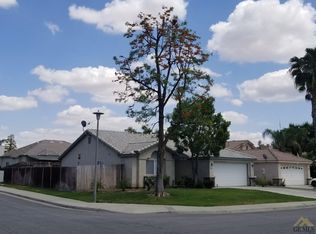 5302 Silvergate St, Bakersfield, CA 93313