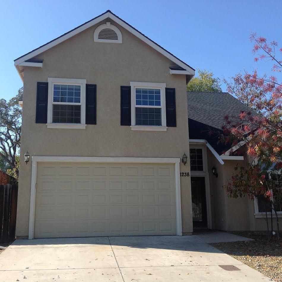 1238 Olive St, Paso Robles, CA 93446 | Zillow