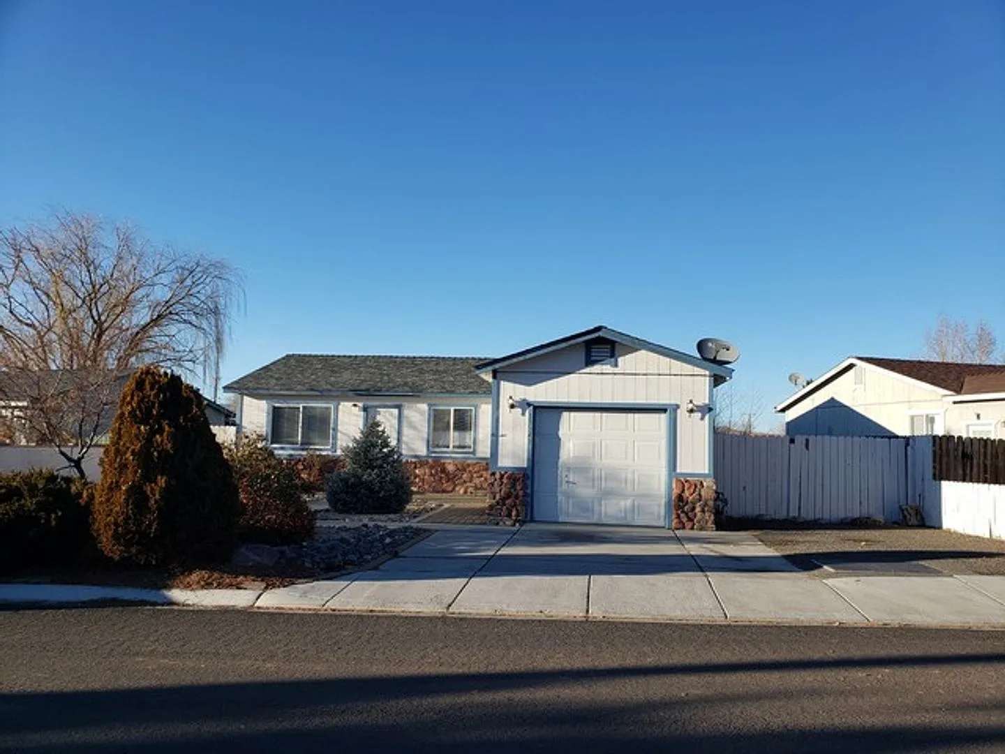 13345 Mount Lassen St photo 1