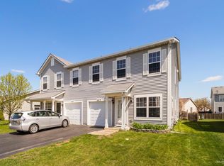689 S Zachary Dr, Romeoville, IL 60446