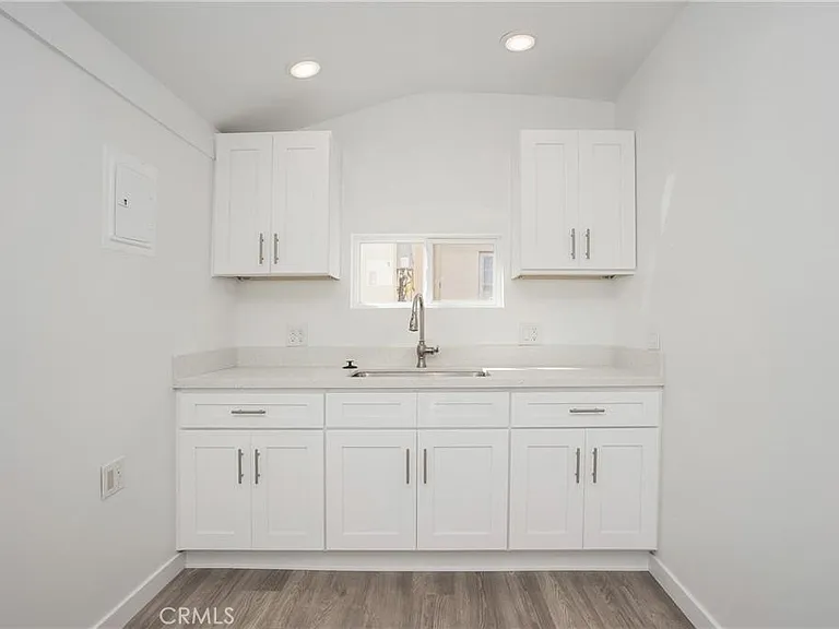 251 Avenida Del Mar #B — Photo 5