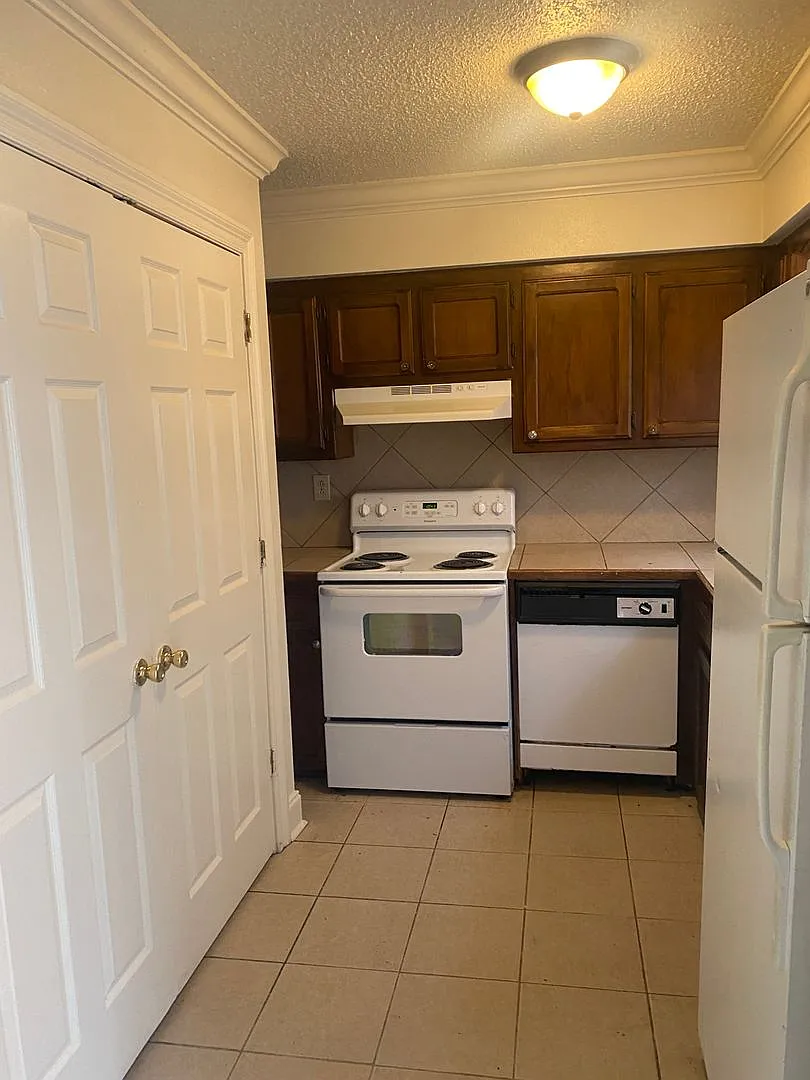 DM 1763 Starboard Dr. — Photo 3