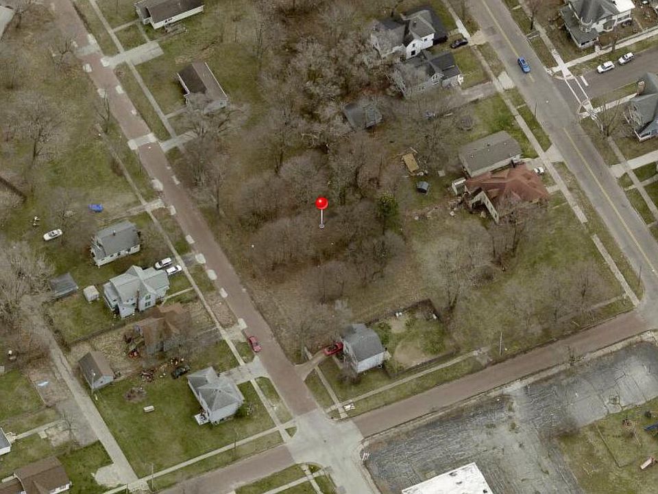 1st image of 600 Green Ave
