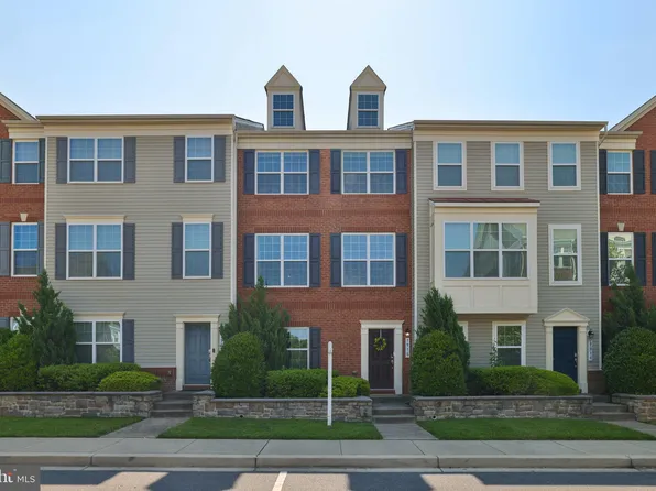 7916 Blue Stream Dr, Elkridge, MD 21075