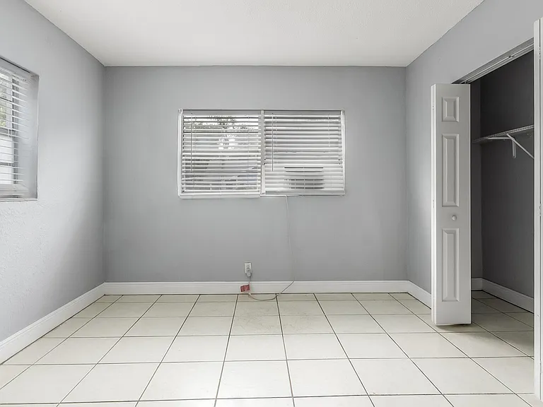 626 SW 14th Ave #111 — Photo 9