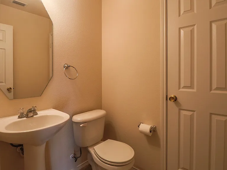 4313 Silverwood Trl — Photo 23