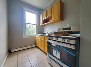 24 Van Nostrand Ave FLOOR 3, Jersey City, NJ 07305